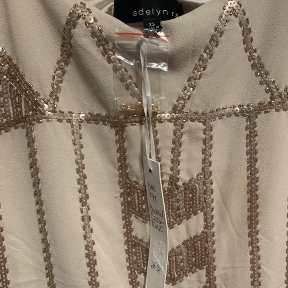 Adelyn Rae Dress - Picture 3 of 5